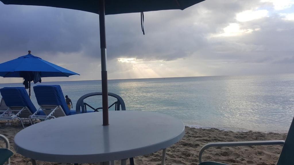 Donamae 2 Story Barbados House Villa Бриджтаун Екстериор снимка