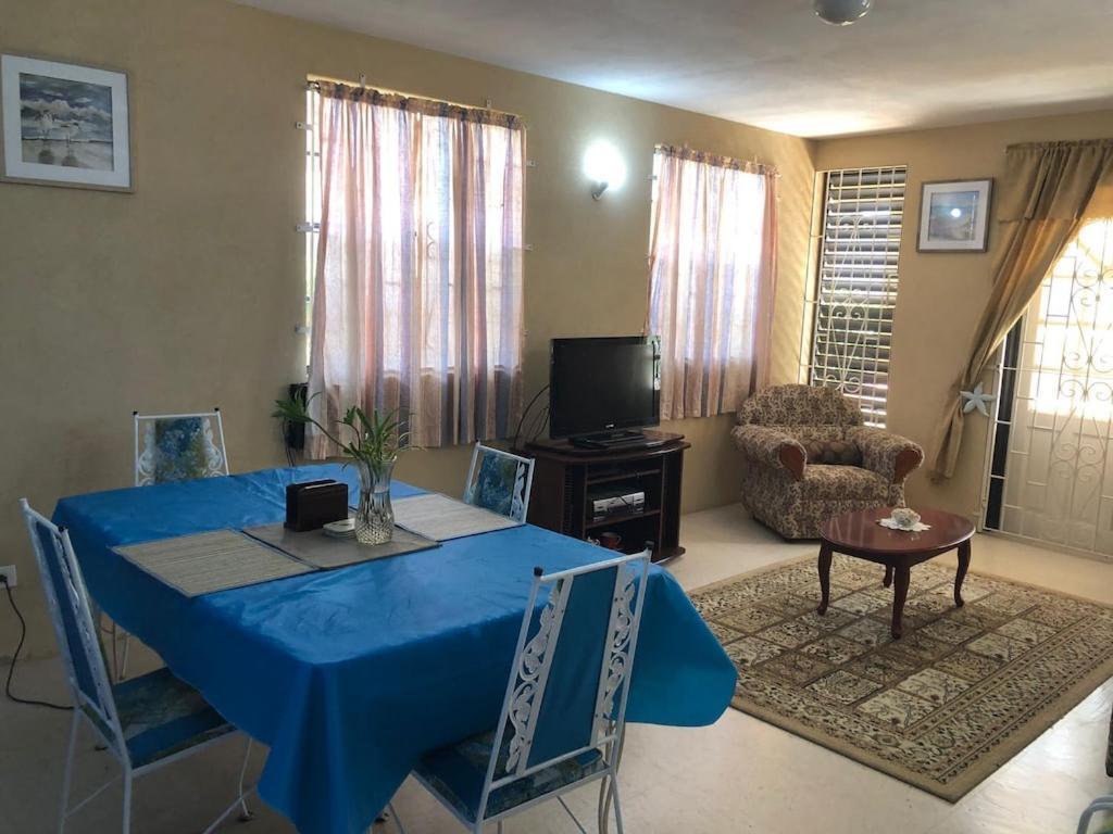 Donamae 2 Story Barbados House Villa Бриджтаун Екстериор снимка
